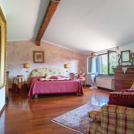 Costanza 6, Emma פיביצאנו